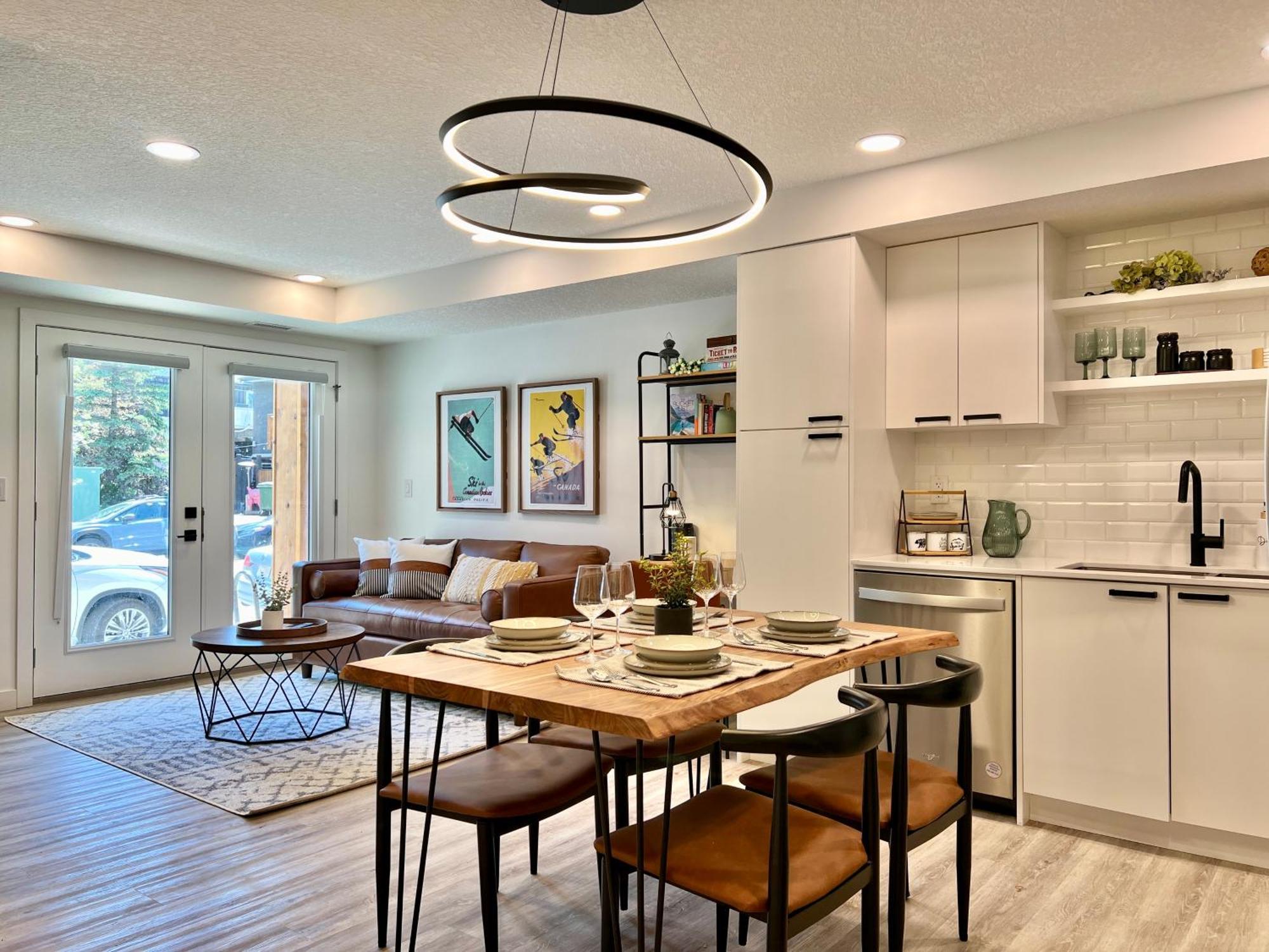 Apartamento Special! New Downtown Mtn View Free Parking 2B&2B Canmore Exterior foto
